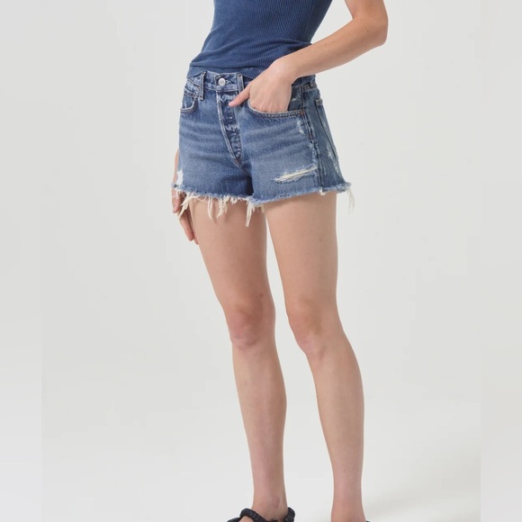 Agolde Parker high waisted denim distressed cutoff jean shorts in dark - Picture 4 of 8